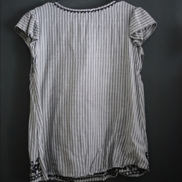 Böhme Blouse with Tie Front - Picture 3 of 3